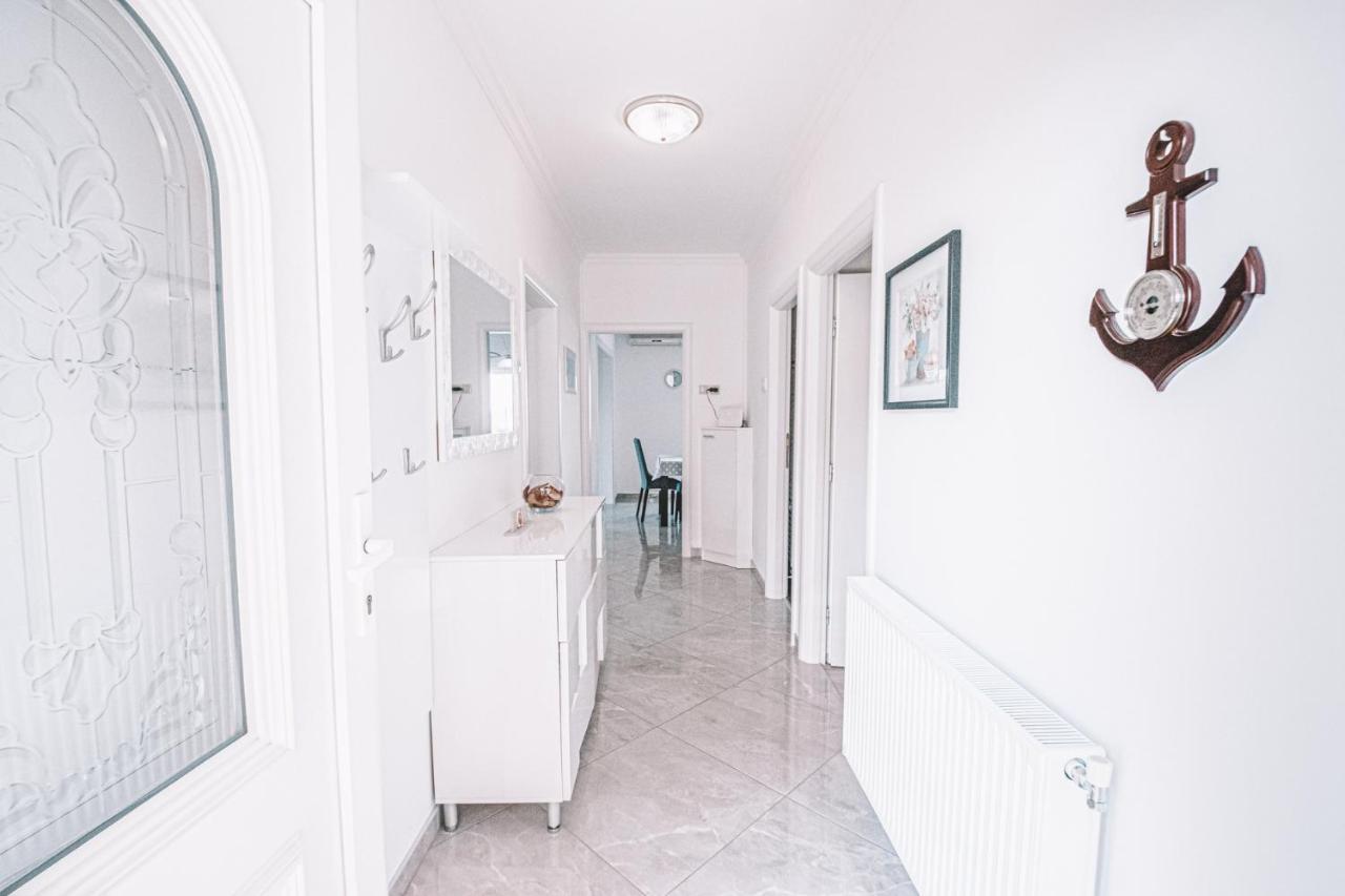 Apartments Vukic Crikvenica Exterior photo